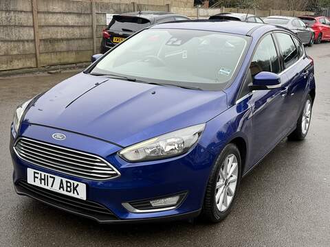 Ford Focus 1.0T EcoBoost Titanium Hatchback 5dr Petrol Auto Euro 6 (s/s) (125 ps) - U2295
