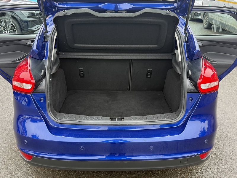 Ford Focus 1.0T EcoBoost Titanium Hatchback 5dr Petrol Auto Euro 6 (s/s) (125 ps) - U2295
