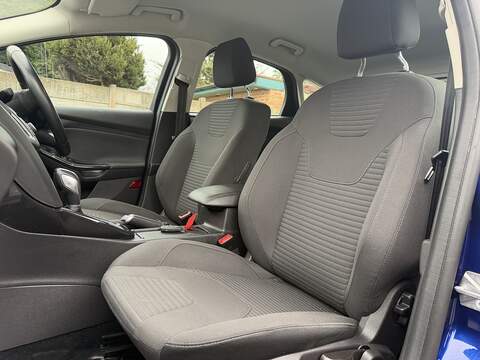 Ford Focus 1.0T EcoBoost Titanium Hatchback 5dr Petrol Auto Euro 6 (s/s) (125 ps) - U2295