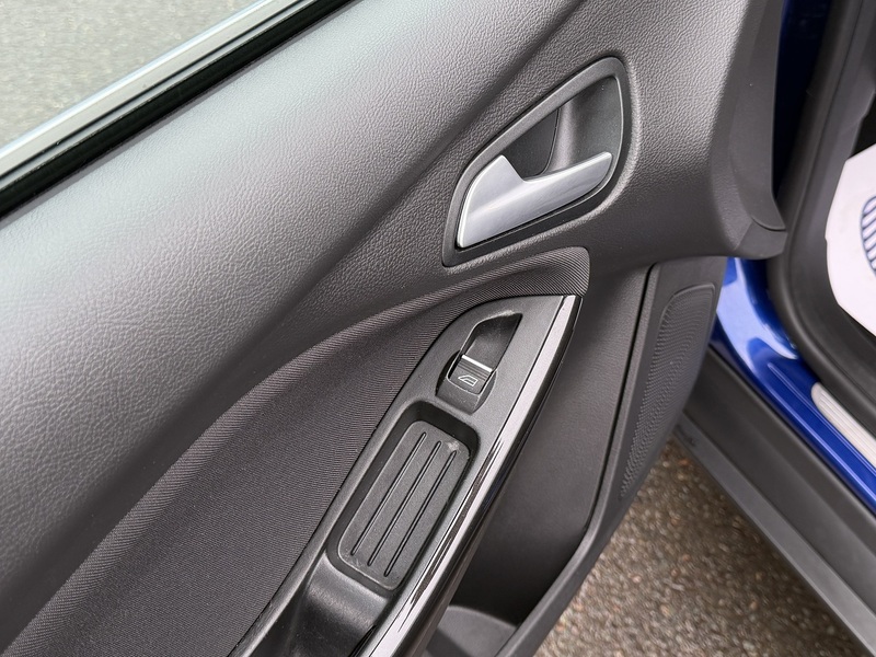 Ford Focus 1.0T EcoBoost Titanium Hatchback 5dr Petrol Auto Euro 6 (s/s) (125 ps) - U2295