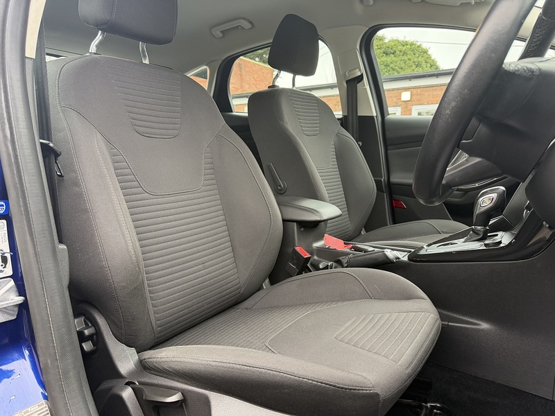 Ford Focus 1.0T EcoBoost Titanium Hatchback 5dr Petrol Auto Euro 6 (s/s) (125 ps) - U2295