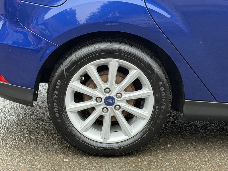 Ford Focus 1.0T EcoBoost Titanium Hatchback 5dr Petrol Auto Euro 6 (s/s) (125 ps) - U2295
