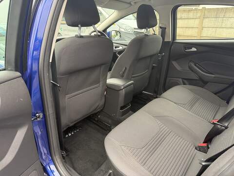 Ford Focus 1.0T EcoBoost Titanium Hatchback 5dr Petrol Auto Euro 6 (s/s) (125 ps) - U2295
