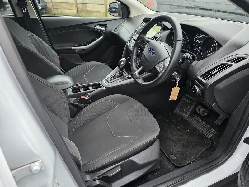 Ford Focus 1.0T EcoBoost Zetec Edition Hatchback 5dr Petrol Auto Euro 6 (s/s) (125 ps) - U2297