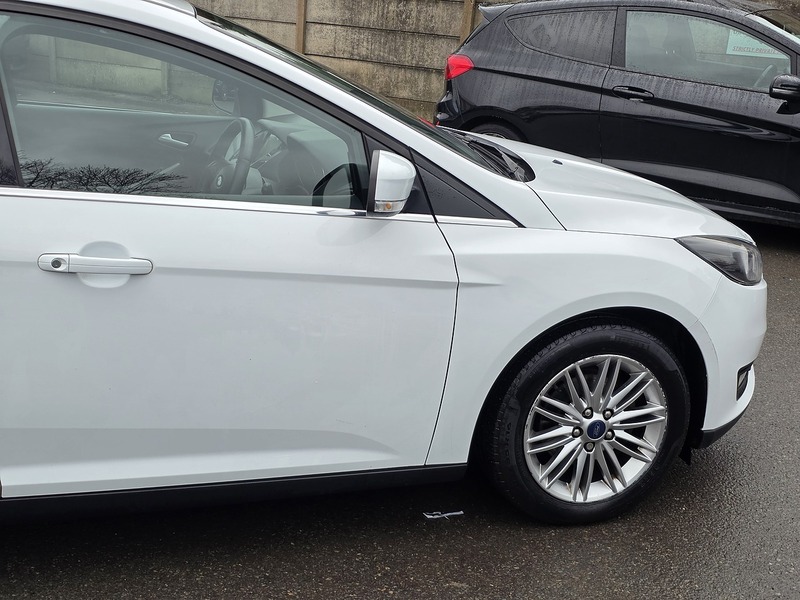 Ford Focus 1.0T EcoBoost Zetec Edition Hatchback 5dr Petrol Auto Euro 6 (s/s) (125 ps) - U2297
