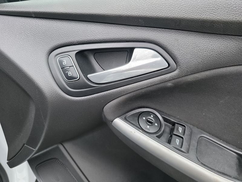 Ford Focus 1.0T EcoBoost Zetec Edition Hatchback 5dr Petrol Auto Euro 6 (s/s) (125 ps) - U2297