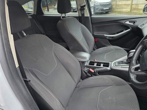 Ford Focus 1.0T EcoBoost Zetec Edition Hatchback 5dr Petrol Auto Euro 6 (s/s) (125 ps) - U2297