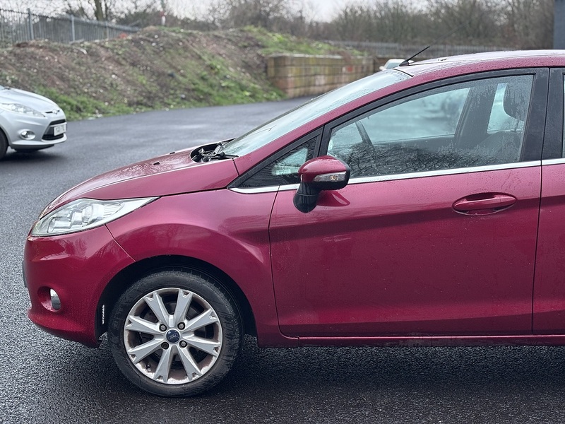 Ford Fiesta Zetec - U2298