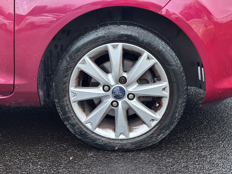 Ford Fiesta Zetec - U2298