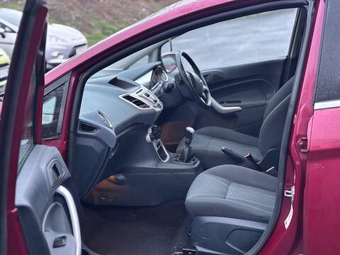 Ford Fiesta Zetec - U2298