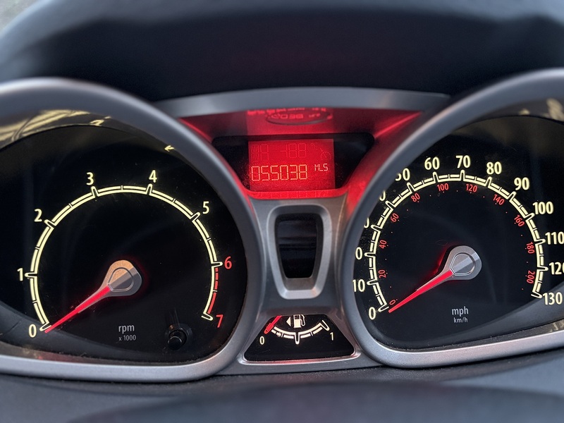 Ford Fiesta Zetec - U2298