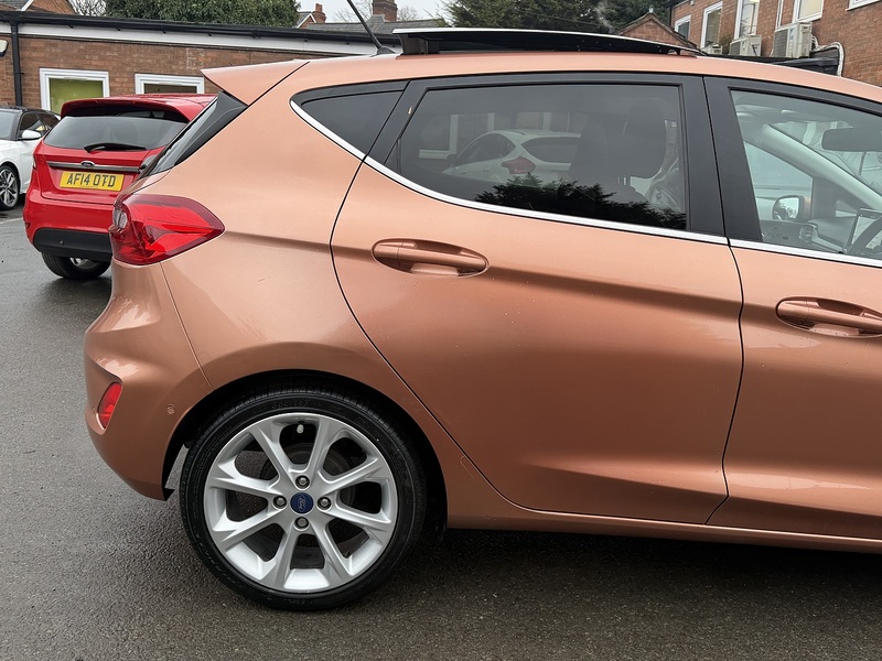 Ford Fiesta 1.0T EcoBoost Titanium B&O Play Series Hatchback 5dr Petrol Auto Euro 6 (s/s) (100 ps) - U2300