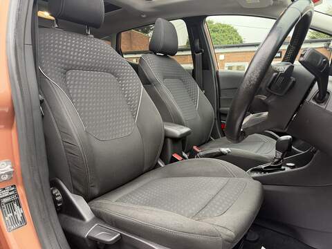 Ford Fiesta 1.0T EcoBoost Titanium B&O Play Series Hatchback 5dr Petrol Auto Euro 6 (s/s) (100 ps) - U2300