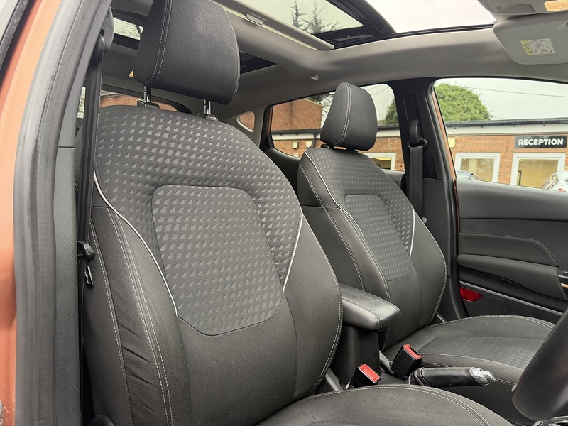 Ford Fiesta 1.0T EcoBoost Titanium B&O Play Series Hatchback 5dr Petrol Auto Euro 6 (s/s) (100 ps) - U2300