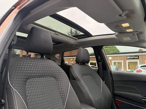 Ford Fiesta 1.0T EcoBoost Titanium B&O Play Series Hatchback 5dr Petrol Auto Euro 6 (s/s) (100 ps) - U2300