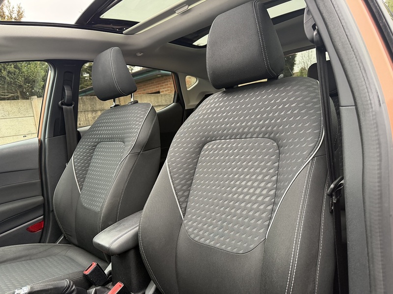 Ford Fiesta 1.0T EcoBoost Titanium B&O Play Series Hatchback 5dr Petrol Auto Euro 6 (s/s) (100 ps) - U2300