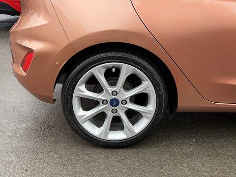 Ford Fiesta 1.0T EcoBoost Titanium B&O Play Series Hatchback 5dr Petrol Auto Euro 6 (s/s) (100 ps) - U2300