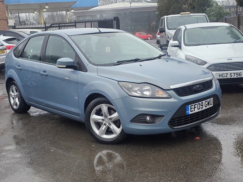 Ford Focus 1.6 Zetec Hatchback 5dr Petrol Manual (161 g/km, 99 bhp) - U2309