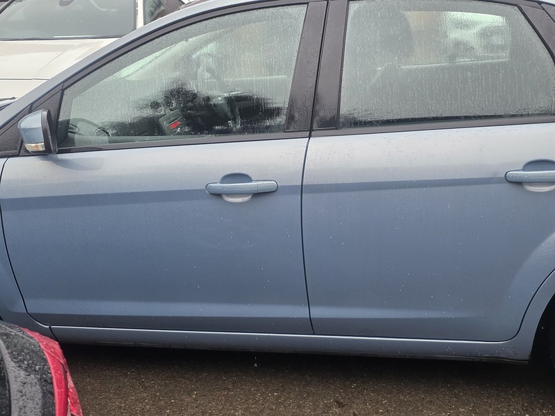 Ford Focus 1.6 Zetec Hatchback 5dr Petrol Manual (161 g/km, 99 bhp) - U2309