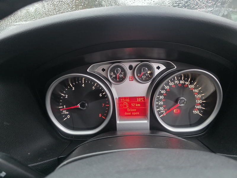 Ford Focus 1.6 Zetec Hatchback 5dr Petrol Manual (161 g/km, 99 bhp) - U2309