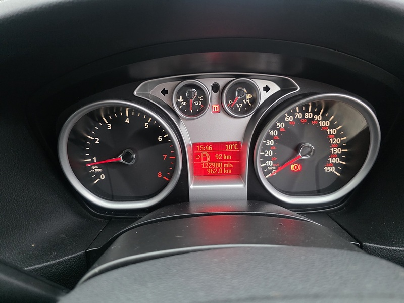 Ford Focus 1.6 Zetec Hatchback 5dr Petrol Manual (161 g/km, 99 bhp) - U2309