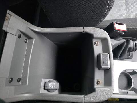 Ford Focus 1.6 Zetec Hatchback 5dr Petrol Manual (161 g/km, 99 bhp) - U2309