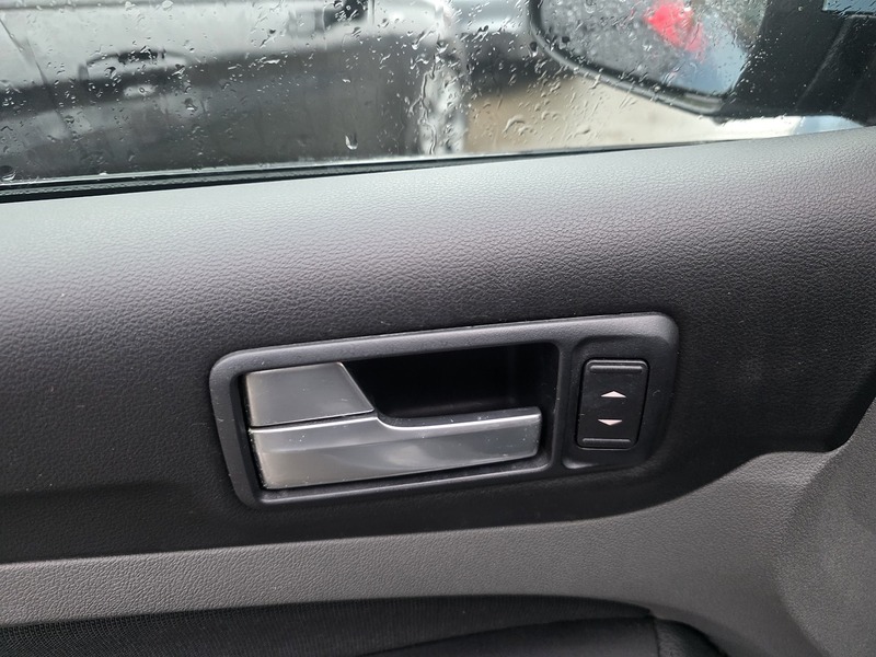 Ford Focus 1.6 Zetec Hatchback 5dr Petrol Manual (161 g/km, 99 bhp) - U2309