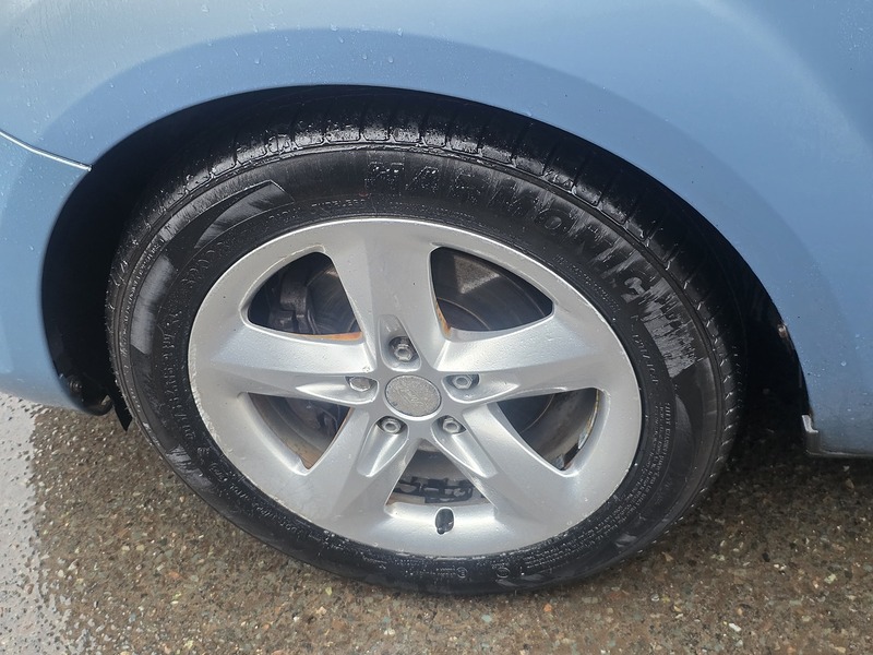 Ford Focus 1.6 Zetec Hatchback 5dr Petrol Manual (161 g/km, 99 bhp) - U2309