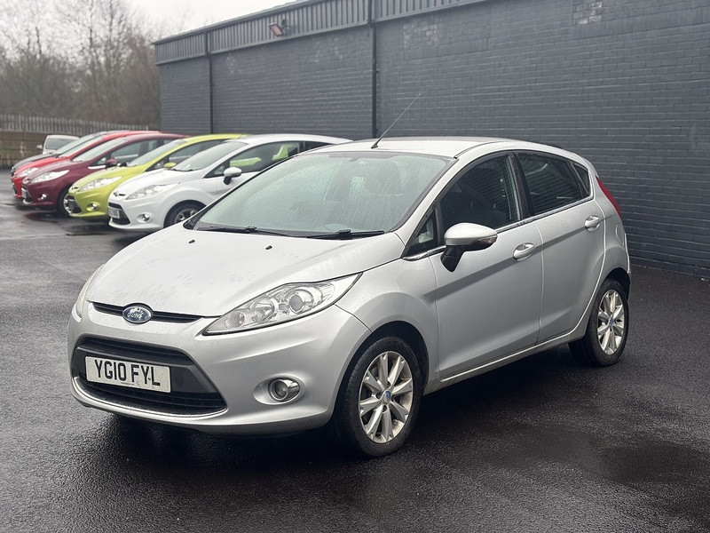 Ford Fiesta 1.4 Zetec Hatchback 5dr Petrol Manual (133 g/km, 94 bhp) - U2311