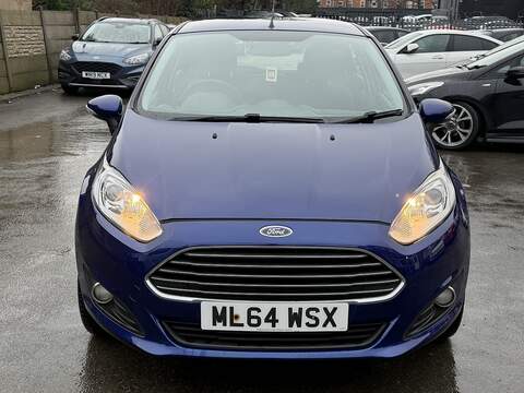 Ford Fiesta 1.0T EcoBoost Zetec Hatchback 5dr Petrol Powershift Euro 5 (100 ps) - U2312