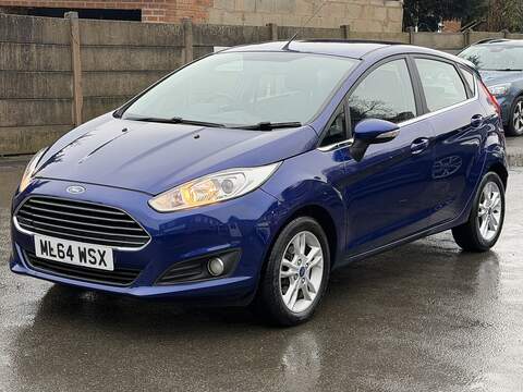 Ford Fiesta 1.0T EcoBoost Zetec Hatchback 5dr Petrol Powershift Euro 5 (100 ps) - U2312