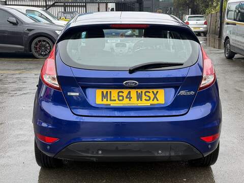 Ford Fiesta 1.0T EcoBoost Zetec Hatchback 5dr Petrol Powershift Euro 5 (100 ps) - U2312