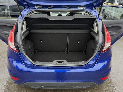 Ford Fiesta 1.0T EcoBoost Zetec Hatchback 5dr Petrol Powershift Euro 5 (100 ps) - U2312