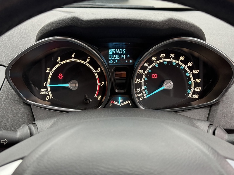 Ford Fiesta 1.0T EcoBoost Zetec Hatchback 5dr Petrol Powershift Euro 5 (100 ps) - U2312