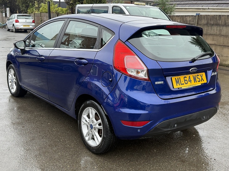 Ford Fiesta 1.0T EcoBoost Zetec Hatchback 5dr Petrol Powershift Euro 5 (100 ps) - U2312