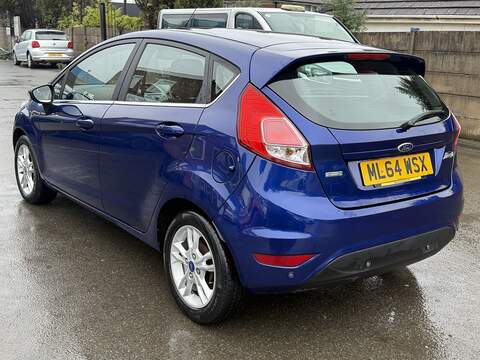 Ford Fiesta 1.0T EcoBoost Zetec Hatchback 5dr Petrol Powershift Euro 5 (100 ps) - U2312