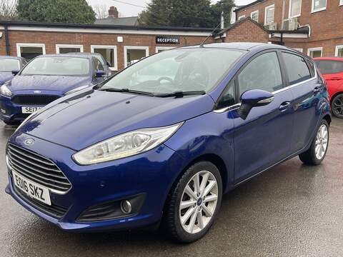Ford Fiesta 1.0T EcoBoost Titanium Hatchback 5dr Petrol Powershift Euro 6 (100 ps) - U2314