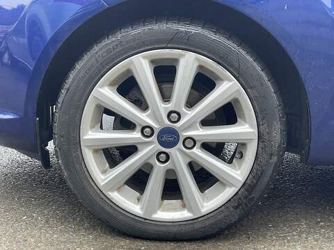 Ford Fiesta 1.0T EcoBoost Titanium Hatchback 5dr Petrol Powershift Euro 6 (100 ps) - U2314