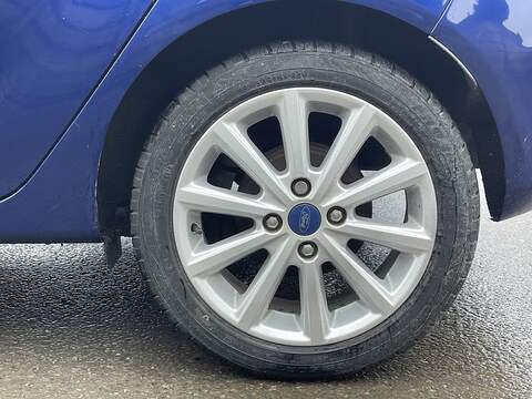 Ford Fiesta 1.0T EcoBoost Titanium Hatchback 5dr Petrol Powershift Euro 6 (100 ps) - U2314
