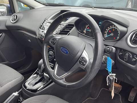 Ford Fiesta 1.0T EcoBoost Titanium Hatchback 5dr Petrol Powershift Euro 6 (100 ps) - U2314