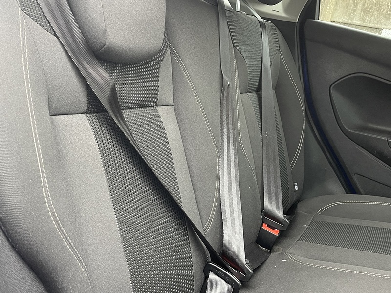 Ford Fiesta 1.0T EcoBoost Titanium Hatchback 5dr Petrol Powershift Euro 6 (100 ps) - U2314