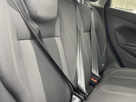 Ford Fiesta 1.0T EcoBoost Titanium Hatchback 5dr Petrol Powershift Euro 6 (100 ps) - U2314