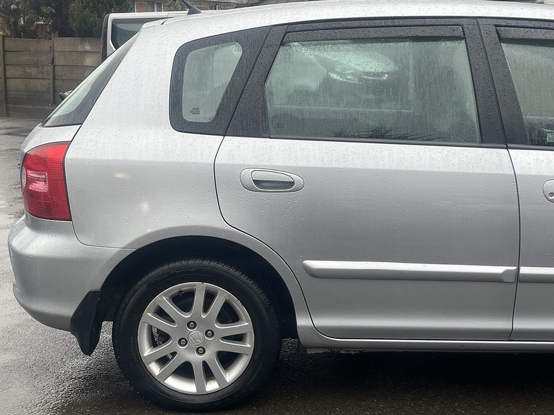 Honda Civic 1.6 i-VTEC SE Executive Hatchback 5dr Petrol Manual (157 g/km, 108 bhp) - U2315