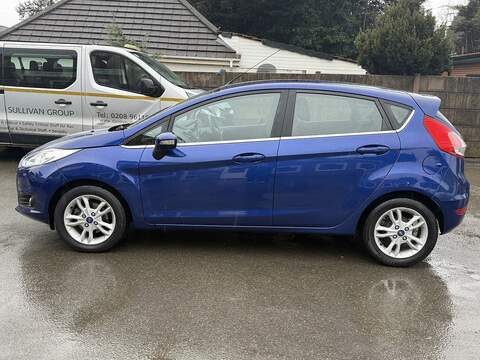 Ford Fiesta 1.0T EcoBoost Zetec Hatchback 5dr Petrol Powershift Euro 5 (100 ps) - U2317