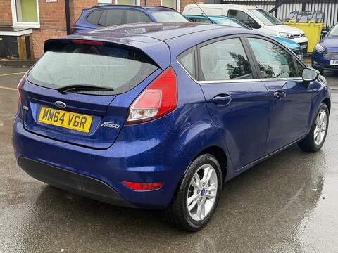 Ford Fiesta 1.0T EcoBoost Zetec Hatchback 5dr Petrol Powershift Euro 5 (100 ps) - U2317