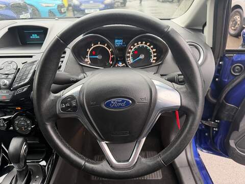 Ford Fiesta 1.0T EcoBoost Zetec Hatchback 5dr Petrol Powershift Euro 5 (100 ps) - U2317