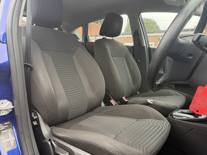 Ford Fiesta 1.0T EcoBoost Zetec Hatchback 5dr Petrol Powershift Euro 5 (100 ps) - U2317