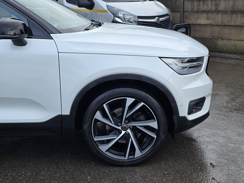 Volvo XC40 2.0 T5 First Edition SUV 5dr Petrol Auto AWD Euro 6 (s/s) (247 ps) - U2322
