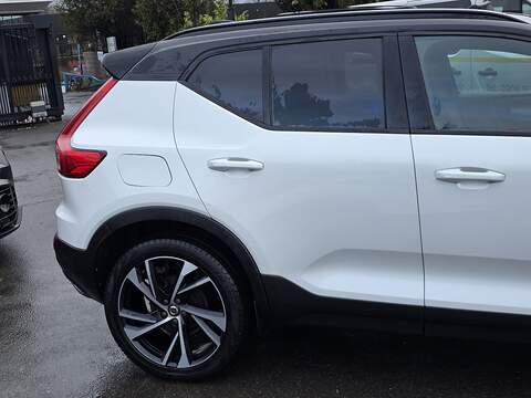 Volvo XC40 2.0 T5 First Edition SUV 5dr Petrol Auto AWD Euro 6 (s/s) (247 ps) - U2322