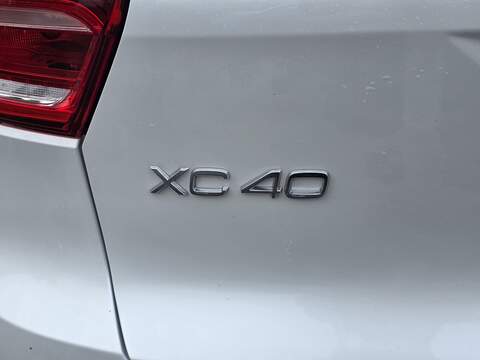 Volvo XC40 2.0 T5 First Edition SUV 5dr Petrol Auto AWD Euro 6 (s/s) (247 ps) - U2322